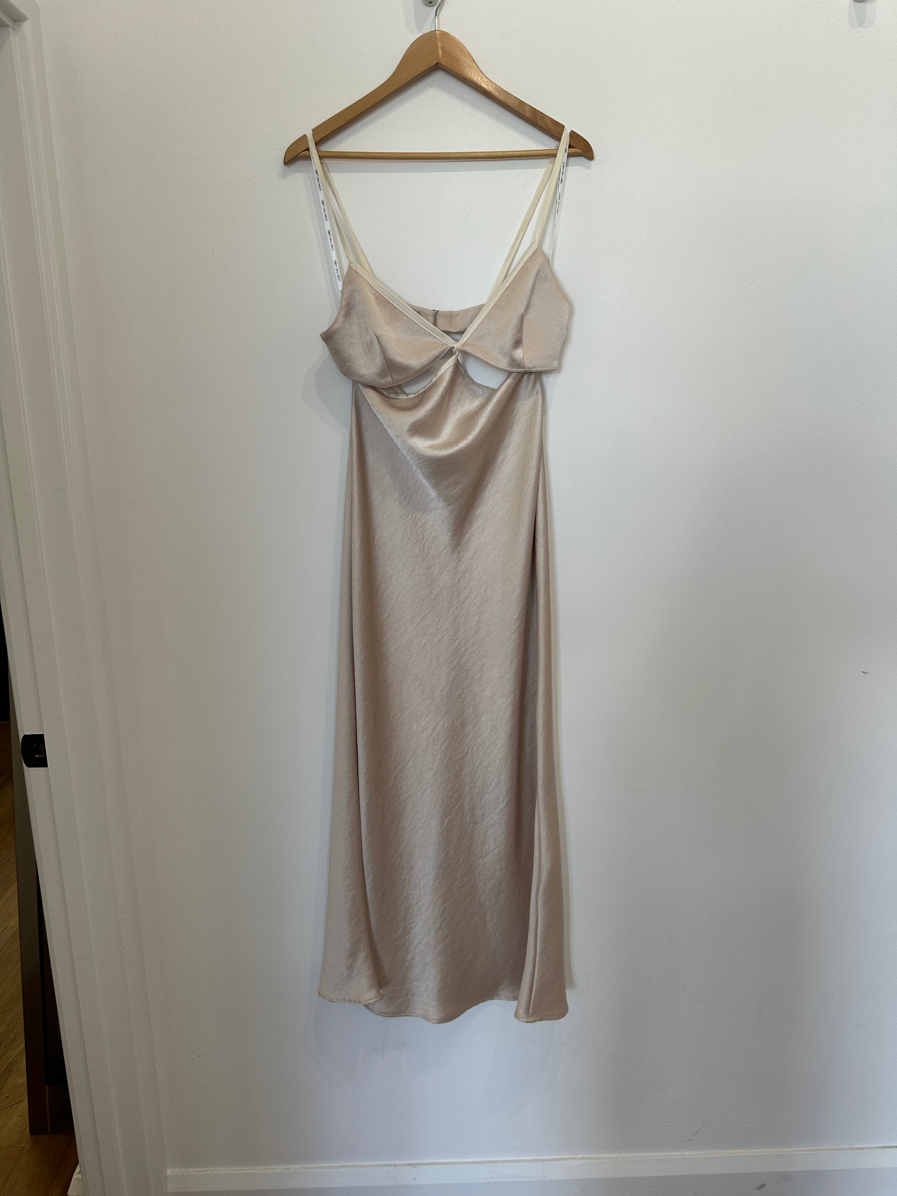 Veronique Dress Sand